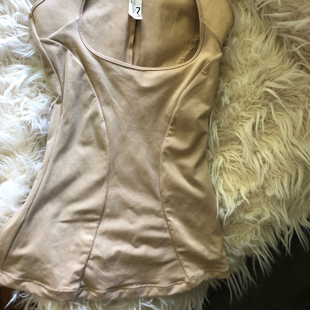 Size medium body smoother.